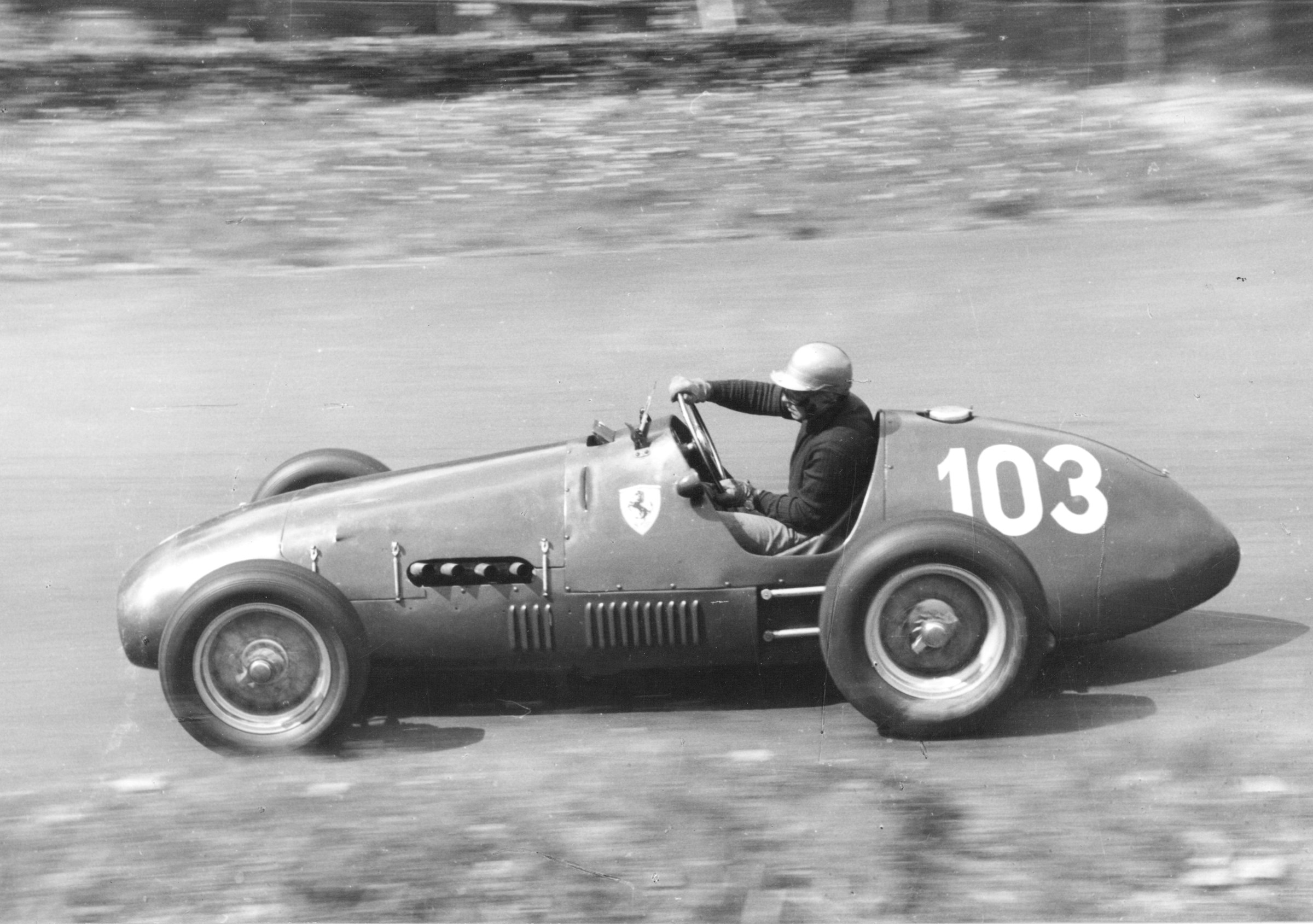 Piero Taruffi su Ferrari 500 al Gran Premio di Germania del 1952